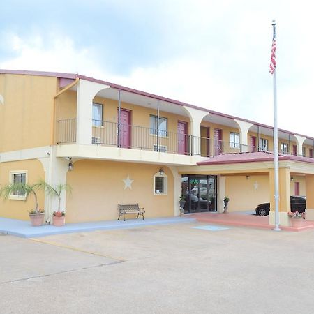 אדיקס Bear Creek Inn מראה חיצוני תמונה